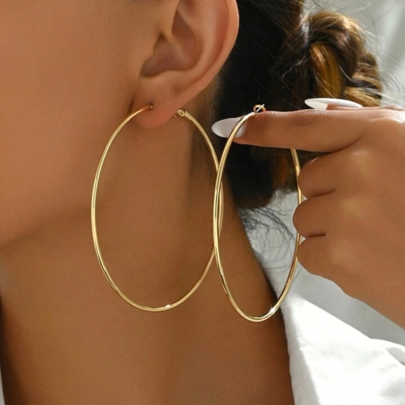 Gold Hoop Earrings - Picture 1 of 4